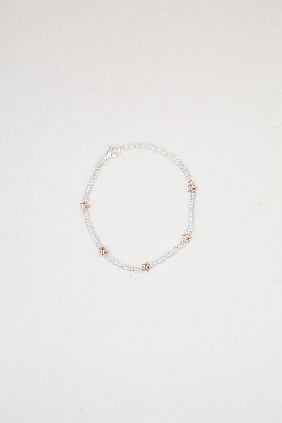 Bracciale con rondelle e cinque stelle